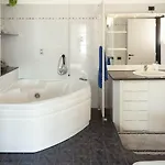 La Rodina Villa