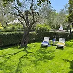 La Rodina Villa *
